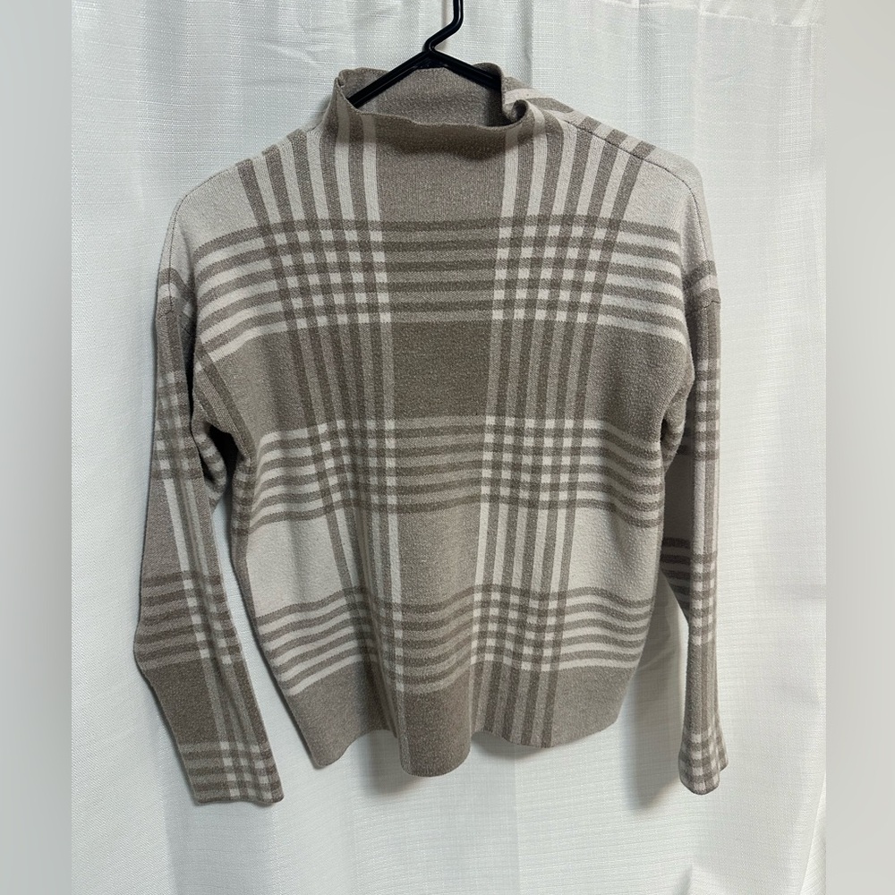 Max Studio Striped Sweater in Brown and Cream